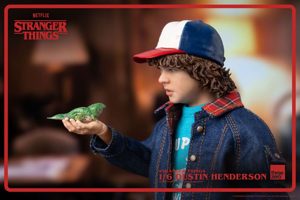 Stranger Things Action Figure 1/6 Dustin Henderson 23 cm