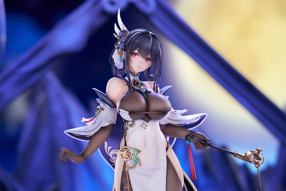 Azur Lane PVC Statue 1/7 Chen Hai Kai 31 cm