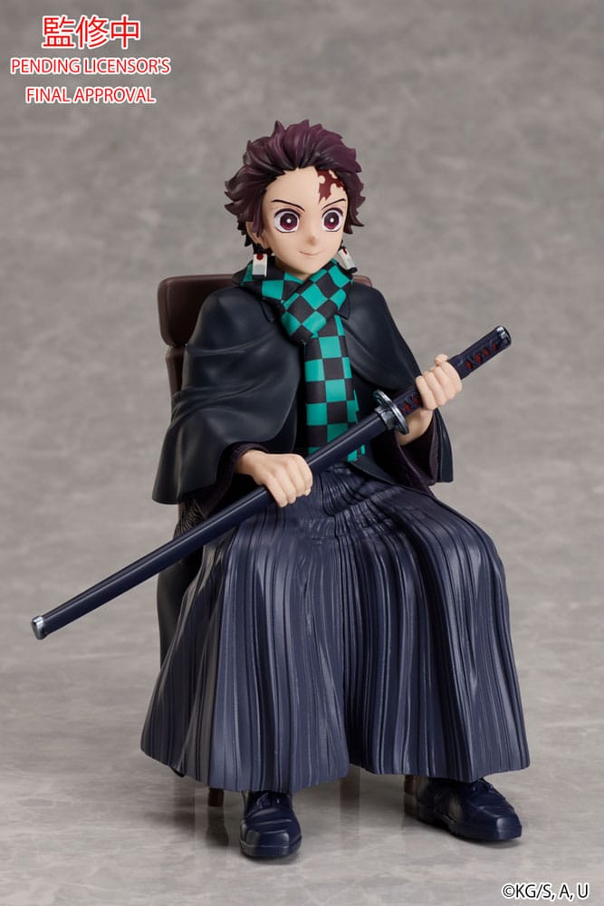 Tanjiro Kamado (Demon Slayer: Kimetsu no Yaiba)