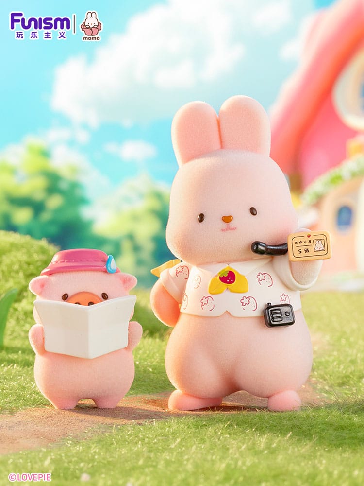 Momo Bunny Strawberry Town Series Mini Figures 9 cm Display (8)