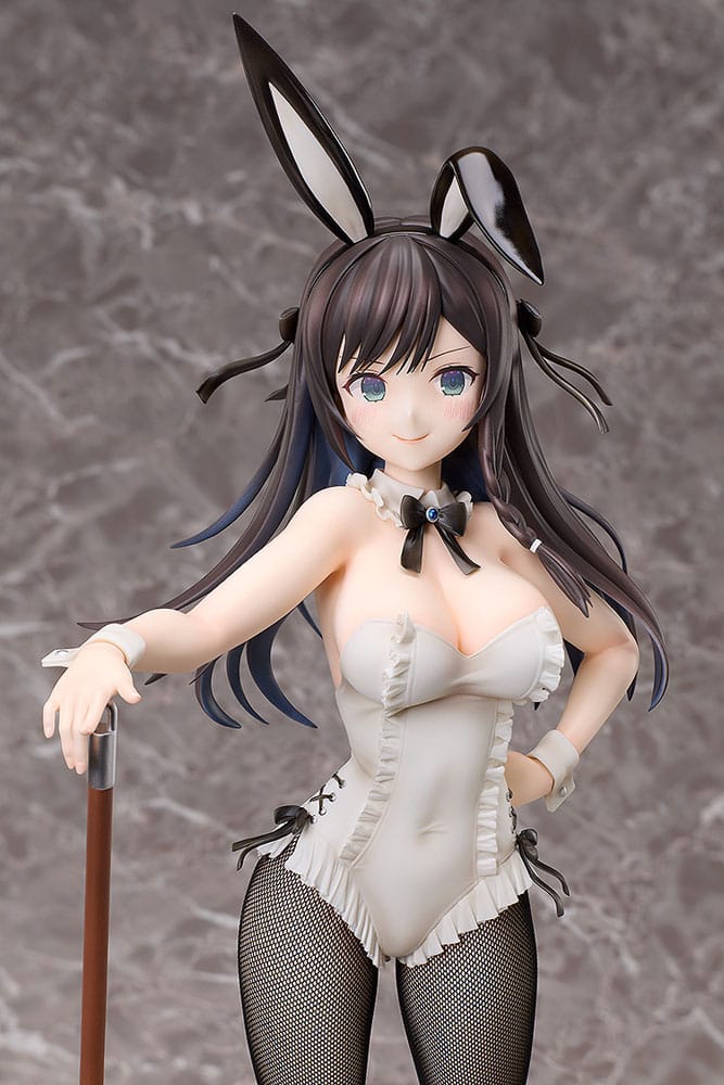 I May Be a Guild Receptionist, But I'll Solo Any Boss to Clock Out on Time PVC Statue 1/4 Alina Clover: Bunny Ver. 44 cm