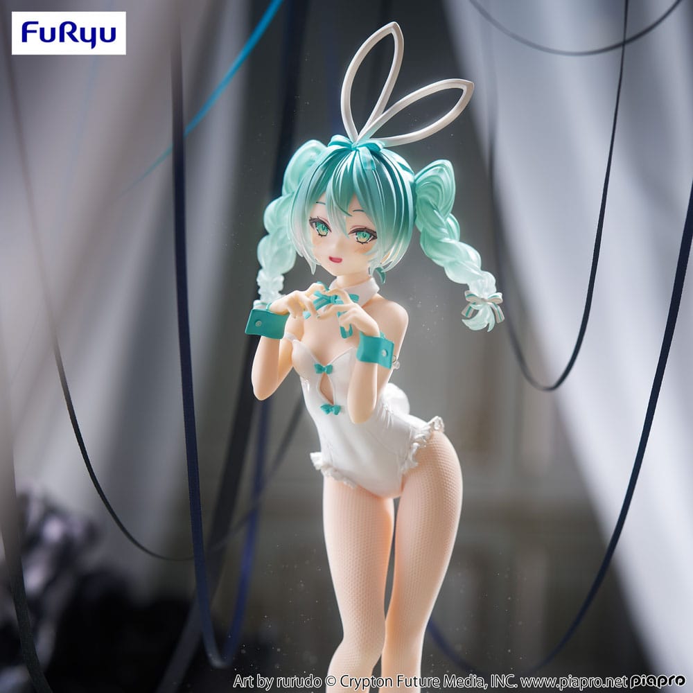 Hatsune Miku (Vocaloid) Rurudo White Color Version