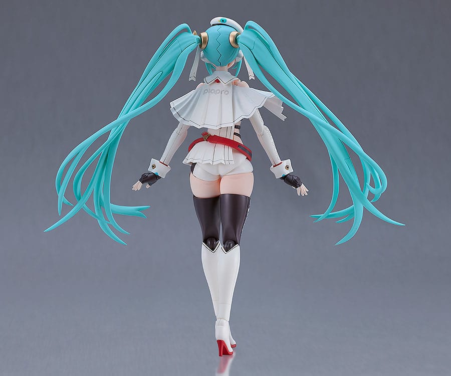 Hatsune Miku (Vocaloid) GT Project Plamatea Plastic Model Kit Racing Miku: 2023 Version
