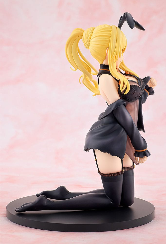 Konosuba God's blessing on this wonderful world! PVC Statue Darkness: Light Novel 10th Anniversary Ver. 15 cm