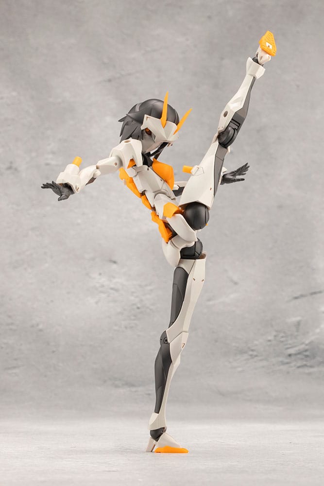 Unlimited Universe Megalomaria Plastic Model Kit Principal 16 cm