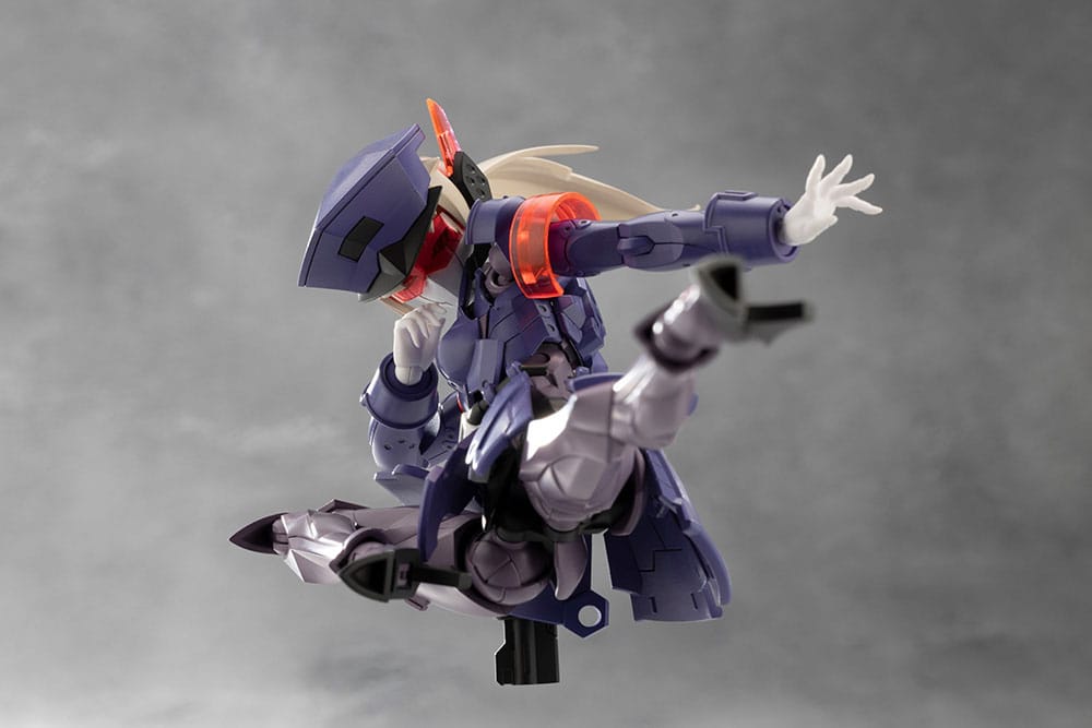 Megalomaria Unlimited Universe Model Kit Valiant 16 cm