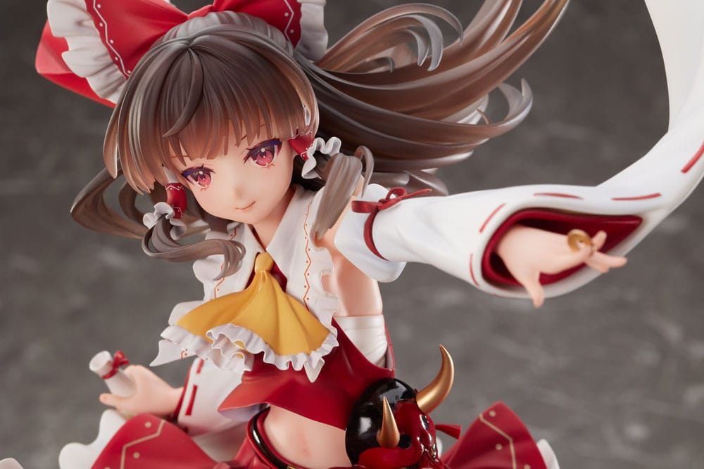 Reimu Hakurei (Touhou Project) Eternal Shrine Maiden Deluxe Edition