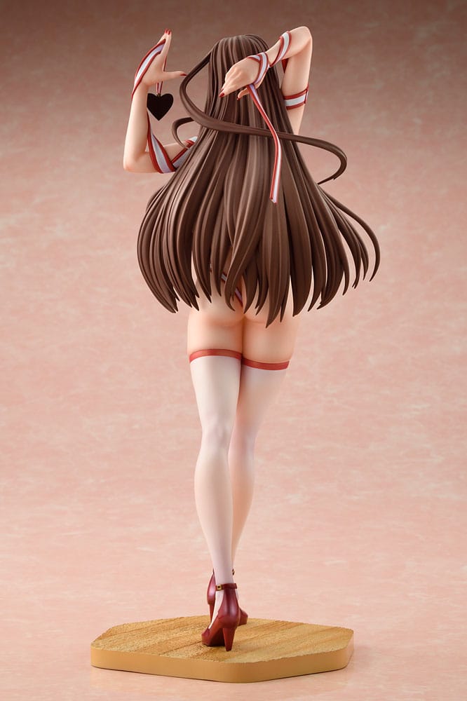 Risa Hamazaki (Imaizumi Brings All the Gals to His House) Bow Version