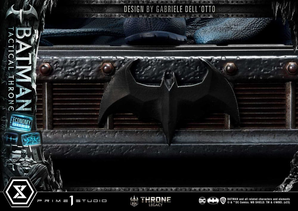 DC Comics - Throne Legacy Collection Statue 1/3 - Batman Tactical Throne Economy Version
