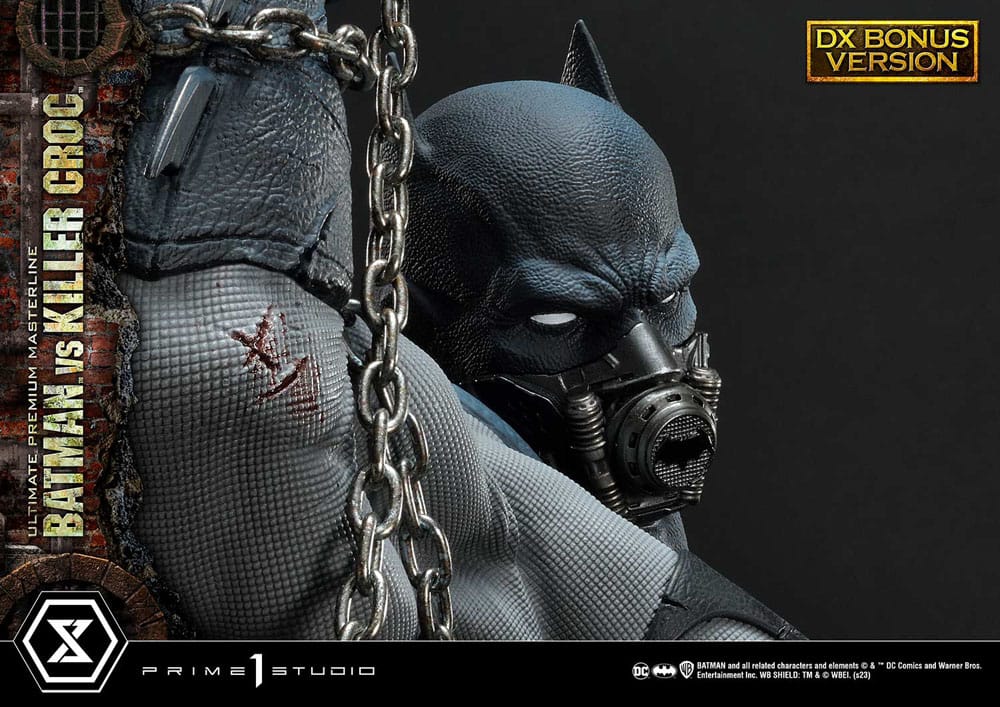 DC Comics - Batman Ultimate Premium Masterline Series Statue - Batman Versus Killer Croc Deluxe Bonus Version