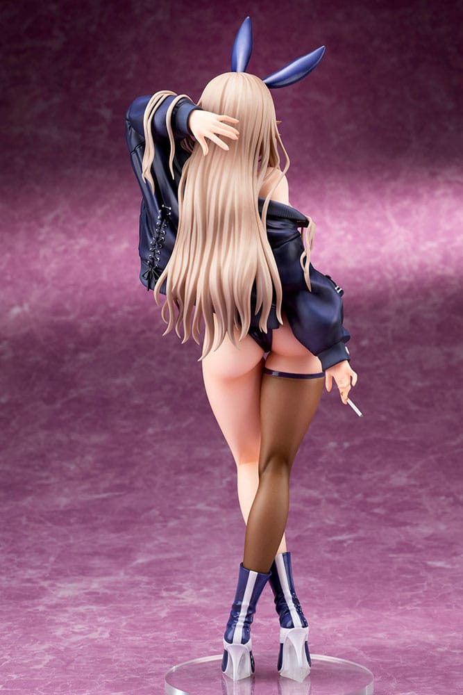 Original Character PVC Statue 1/7 Bad Bunny Illustration by Mataro 27 cm