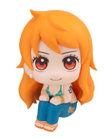 Nami (One Piece) Look Up