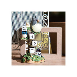 Totoro (My Neighbor Totoro) Three-wheeler Diorama / Calendar
