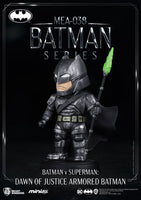 DC Comics - Batman v Superman: Dawn of Justice Mini Egg Attack Figure Armored Batman