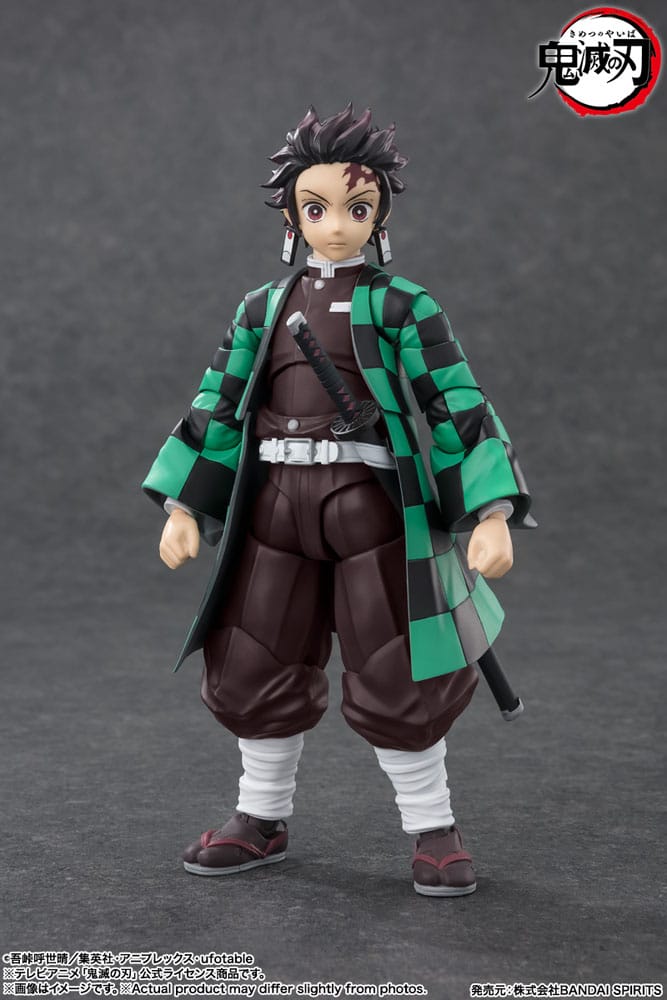 Tanjiro Kamado (Demon Slayer: Kimetsu no Yaiba) S.H. Figuarts Action Figure