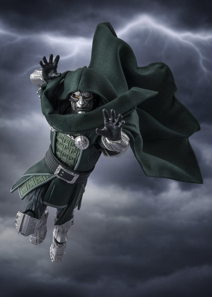 Marvel S.H.Figuarts Action Figure Doctor Doom (Avengers: Doomsday) 16 cm