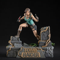 Tomb Raider PVC Statue Lara Croft 24 cm