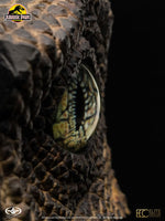 Jurassic Park - 1/1 Replica Bust - Velociraptor Eye 23 cm