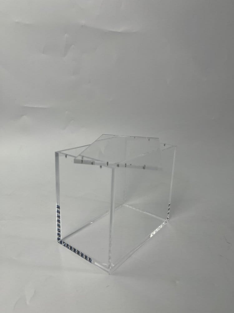 Evoretro Magnetic Acrylic Display Case for Gundam Card Game Booster Box Newtype Rising GD01