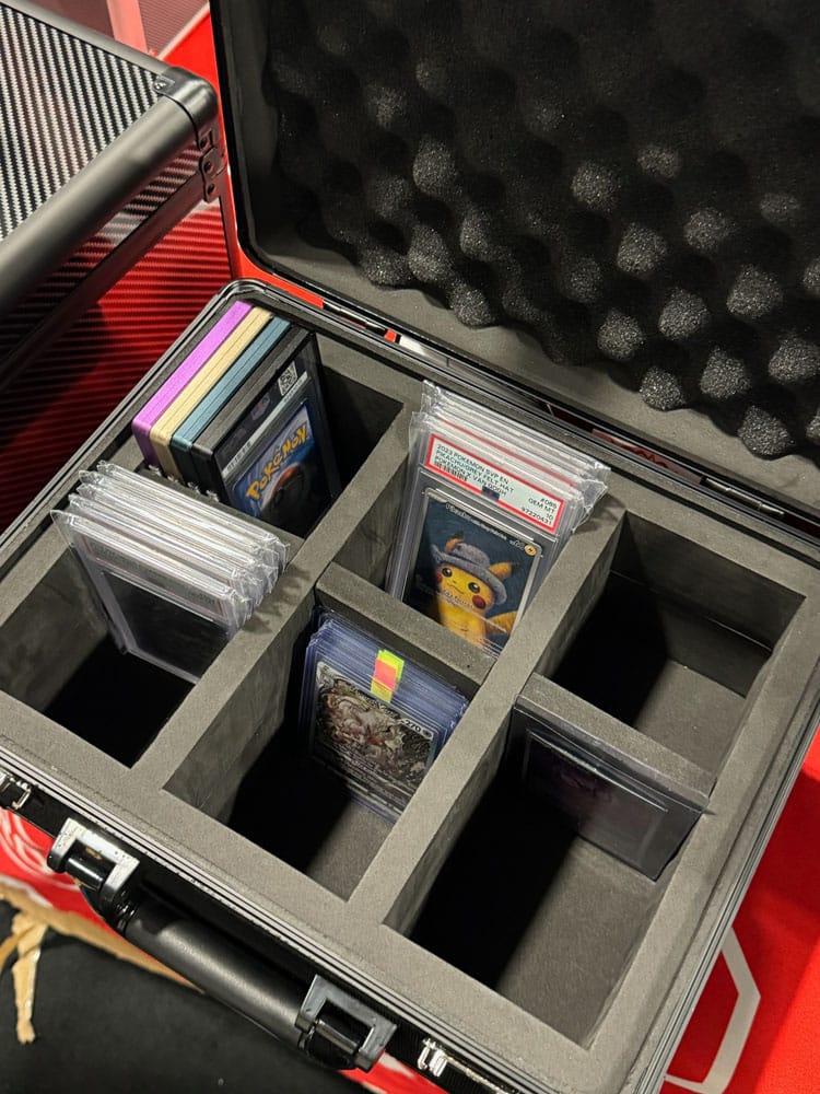 Evoretro Trading Card Suitcase Black Small Ver. 2