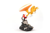 Sonic the Hedgehog 2 Statue Tails Standoff 32 cm