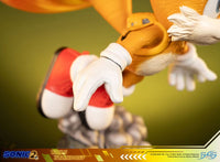 Sonic the Hedgehog 2 Statue Tails Standoff 32 cm