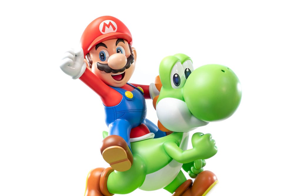Super Mario Statue Mario & Yoshi 48 cm