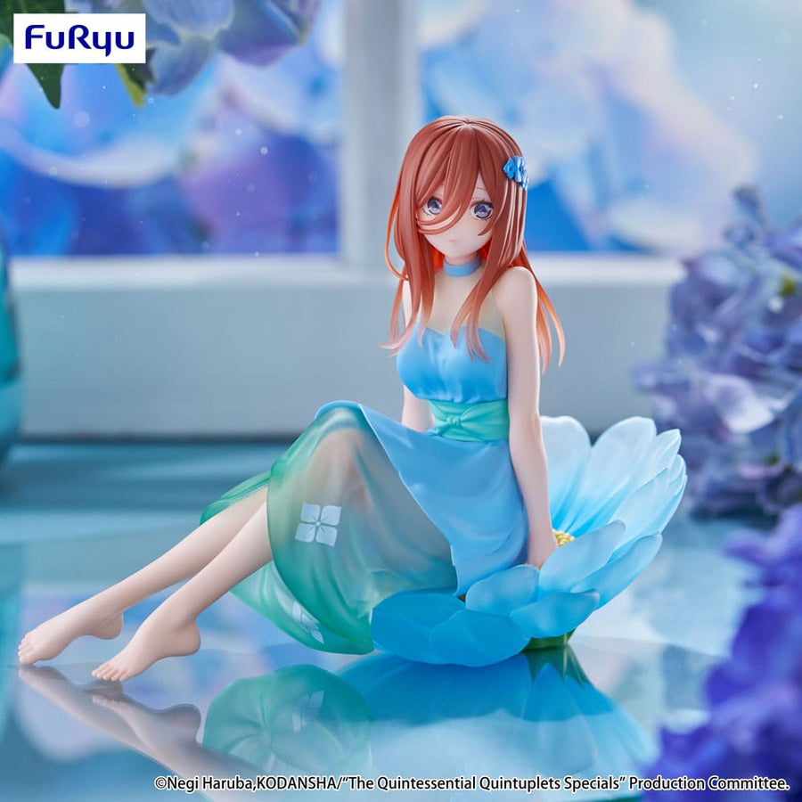 Nakano Miku (The Quintessential Quintuplets) Bloo-me!