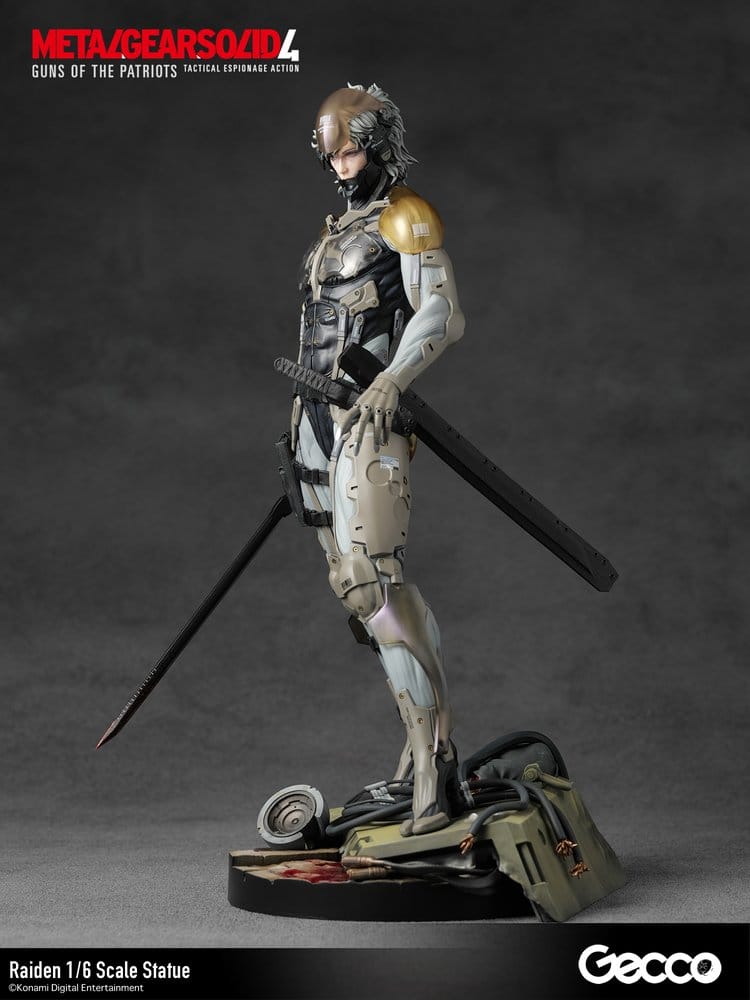 Metal Gear Solid 4 Guns of the Patriots Statue 1/6 Raiden 32 cm
