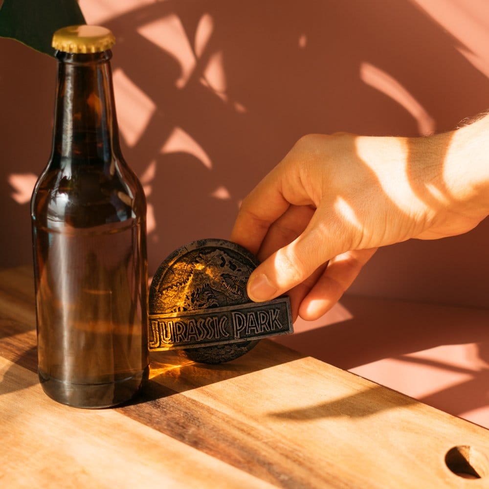 Jurassic Park Magnet with Bottle Opener 8 cm