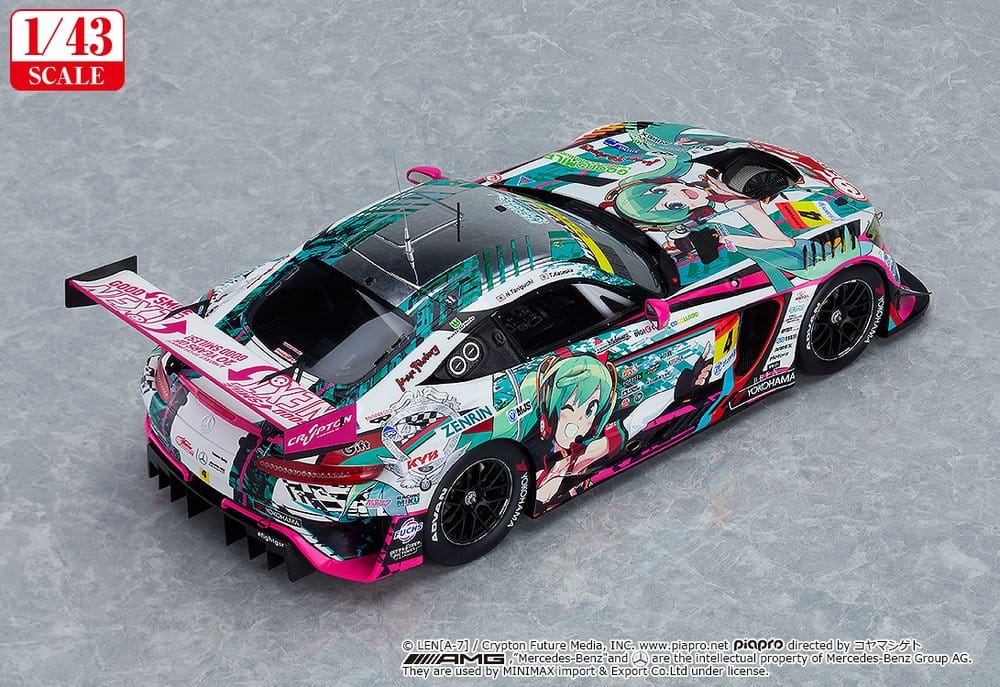 Hatsune Miku GT Project Vehicle 1/43 Good Smile Hatsune Miku AMG 2020 SUPER GT Okayama Test Ver. 11 cm