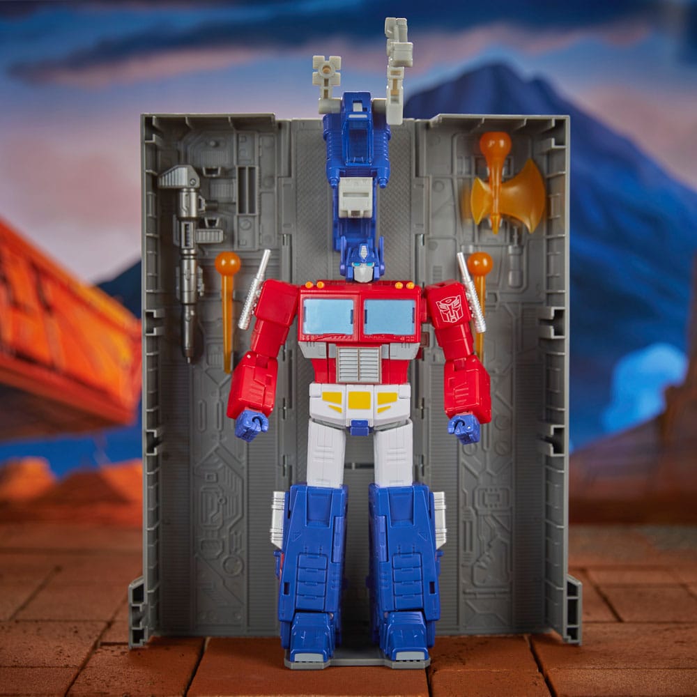 The Transformers: The Movie Generations Studio Series Commander Class Action Figure Optimus Prime 18 cm