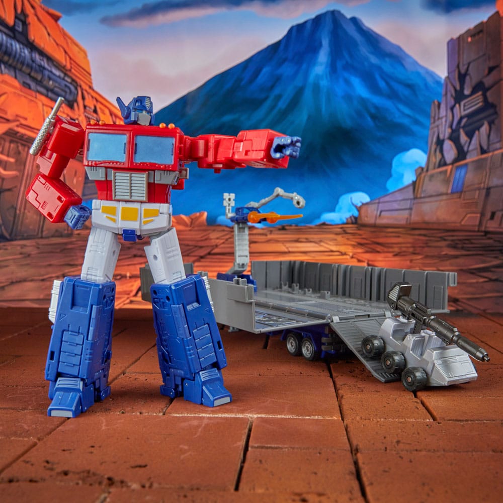 The Transformers: The Movie Generations Studio Series Commander Class Action Figure Optimus Prime 18 cm