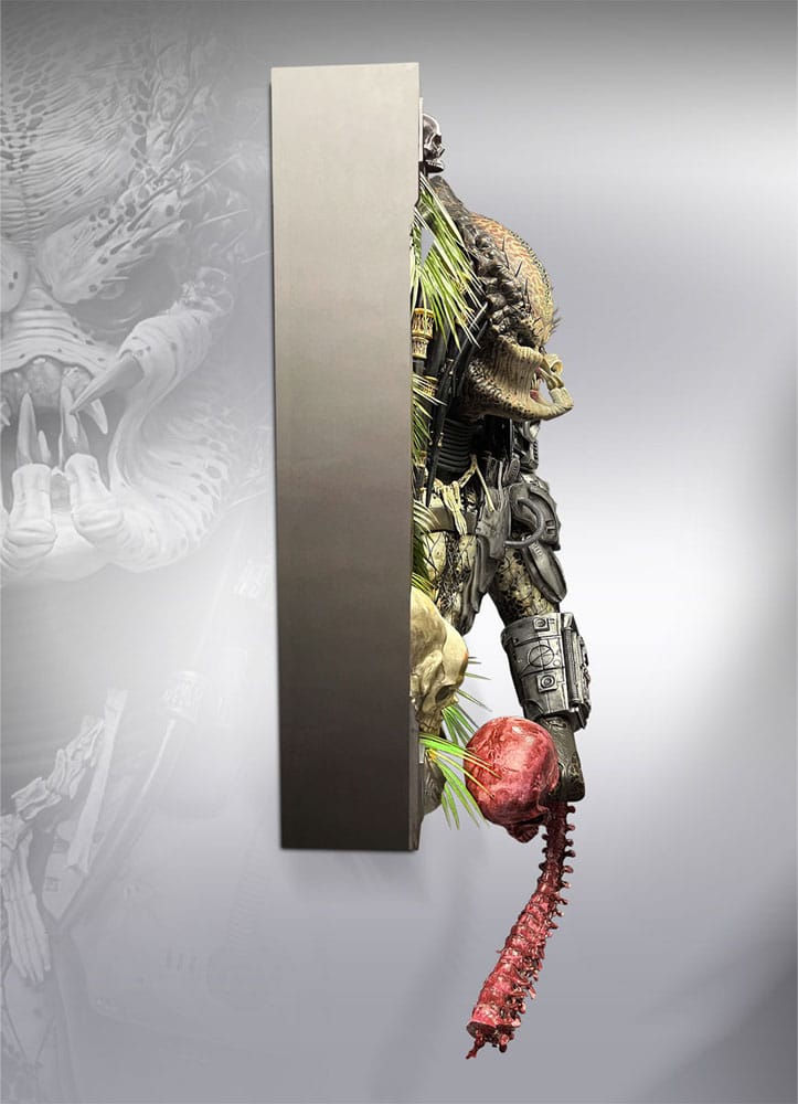 Predator Life-Size Wall Sculpture Predator 45 x 81 x 94 cm