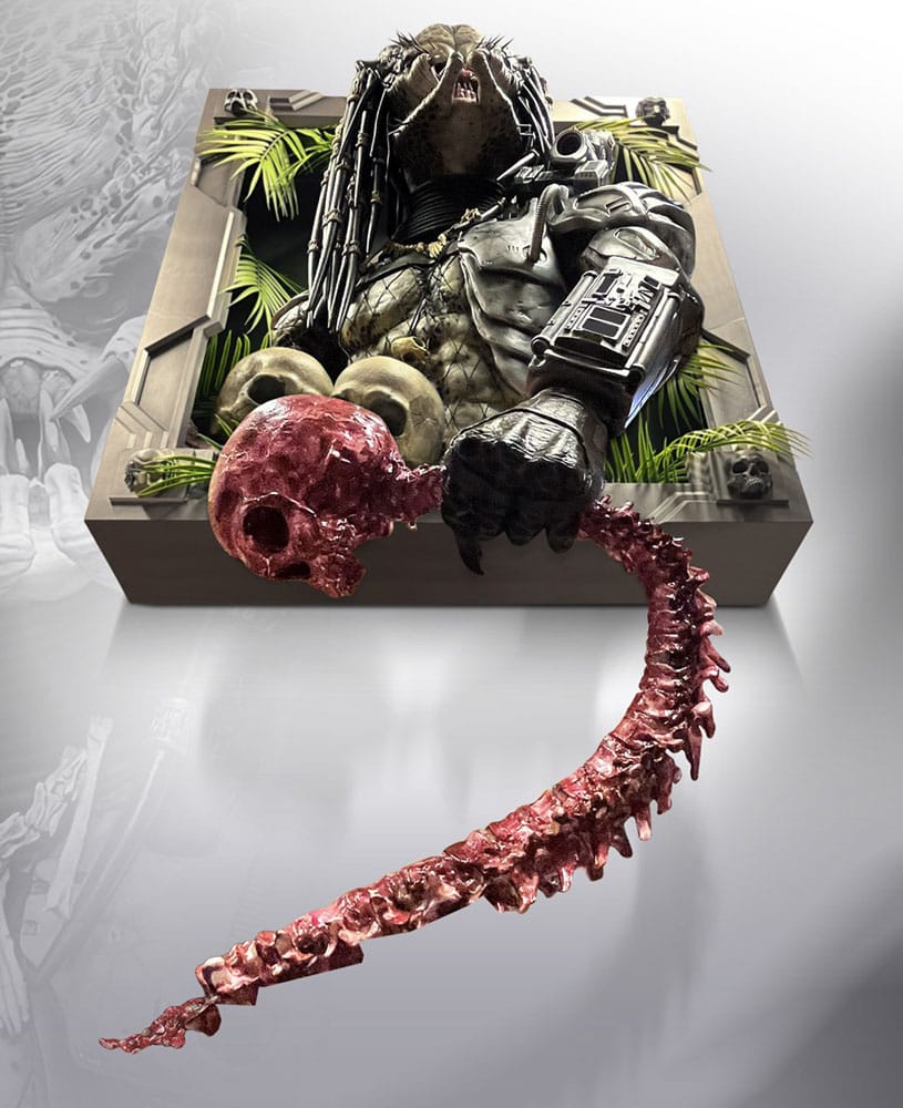 Predator Life-Size Wall Sculpture Predator 45 x 81 x 94 cm