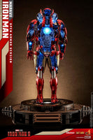 Iron Man 3 Diorama 1/6 Iron Man Mark VII (Open Armor Version) 32 cm