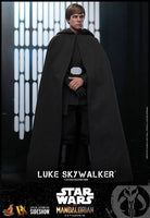 Star Wars - The Mandalorian Action Figure 1/6  - Luke Skywalker