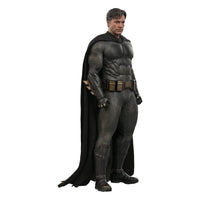 DC Comics - Batman v Superman: Dawn of Justice Movie Masterpiece Action Figure 1/6 - Batman 2.0