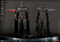 DC Comics - Batman v Superman: Dawn of Justice Movie Masterpiece Action Figure 1/6 - Batman 2.0