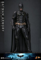 The Dark Knight Movie Masterpiece Action Figures & Diorama 1/6 Batman Armory with Bruce Wayne (2.0) 30 cm