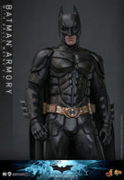 The Dark Knight Movie Masterpiece Action Figures & Diorama 1/6 Batman Armory with Bruce Wayne (2.0) 30 cm