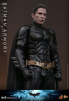 The Dark Knight Movie Masterpiece Action Figures & Diorama 1/6 Batman Armory with Bruce Wayne (2.0) 30 cm