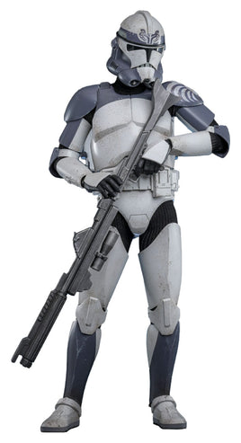 Star Wars - The Clone Wars Action Figure 1/6 - 104th Battalion Wolfpack Clone Trooper