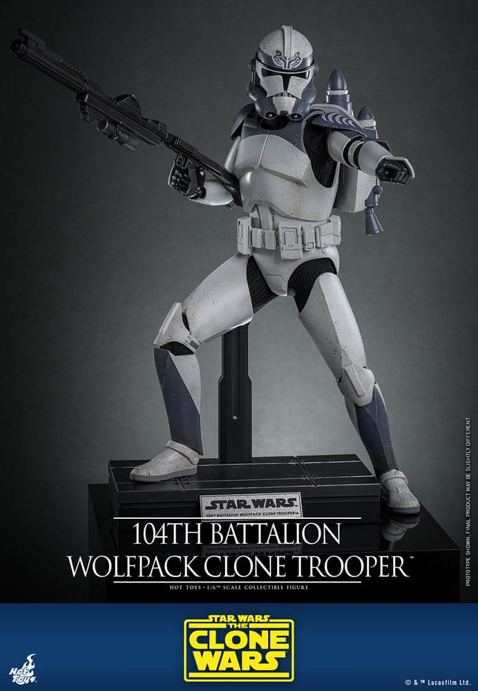 Star Wars - The Clone Wars Action Figure 1/6 - 104th Battalion Wolfpack Clone Trooper