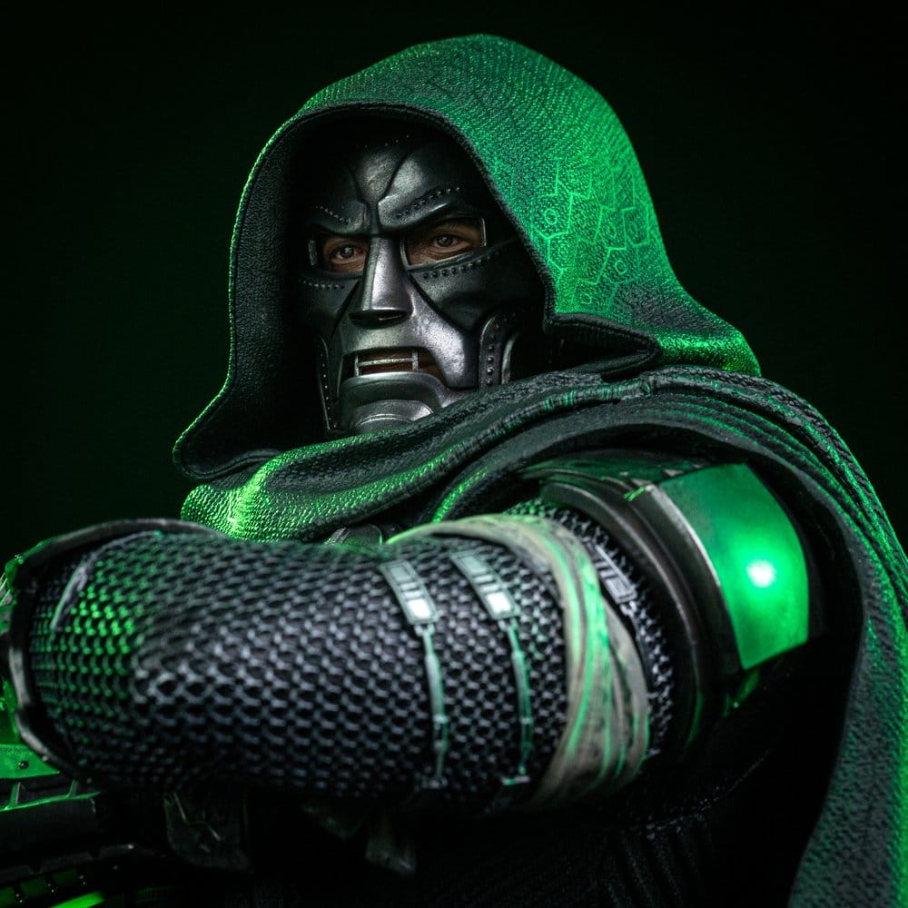 Avengers: Doomsday Legacy Replica Statue 1/4 Doctor Doom