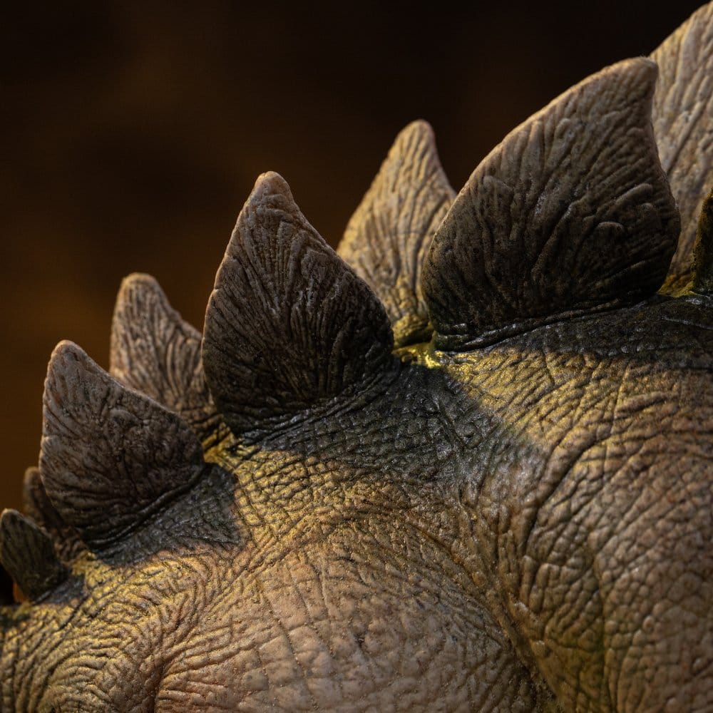 The Lost World: Jurassic Park Icons Statue Stegosaurus 18 cm