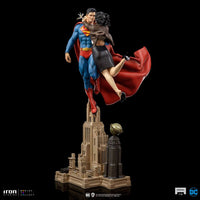 DC Comics Diorama 1/6 Superman & Lois 57 cm