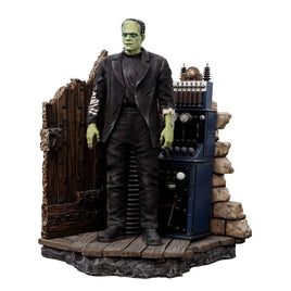 Universal Monsters Deluxe Art Scale Statue 1/10 Frankenstein Monster 24 cm