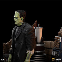 Universal Monsters Deluxe Art Scale Statue 1/10 Frankenstein Monster 24 cm