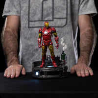 Marvel Deluxe Art Scale Statue 1/10 Iron Man Unleashed 23 cm